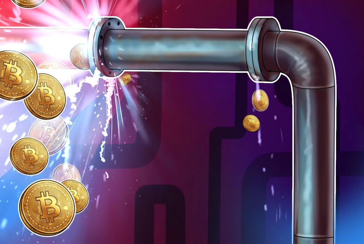 US Bitcoin ETFs draw $527M in biggest showing since September